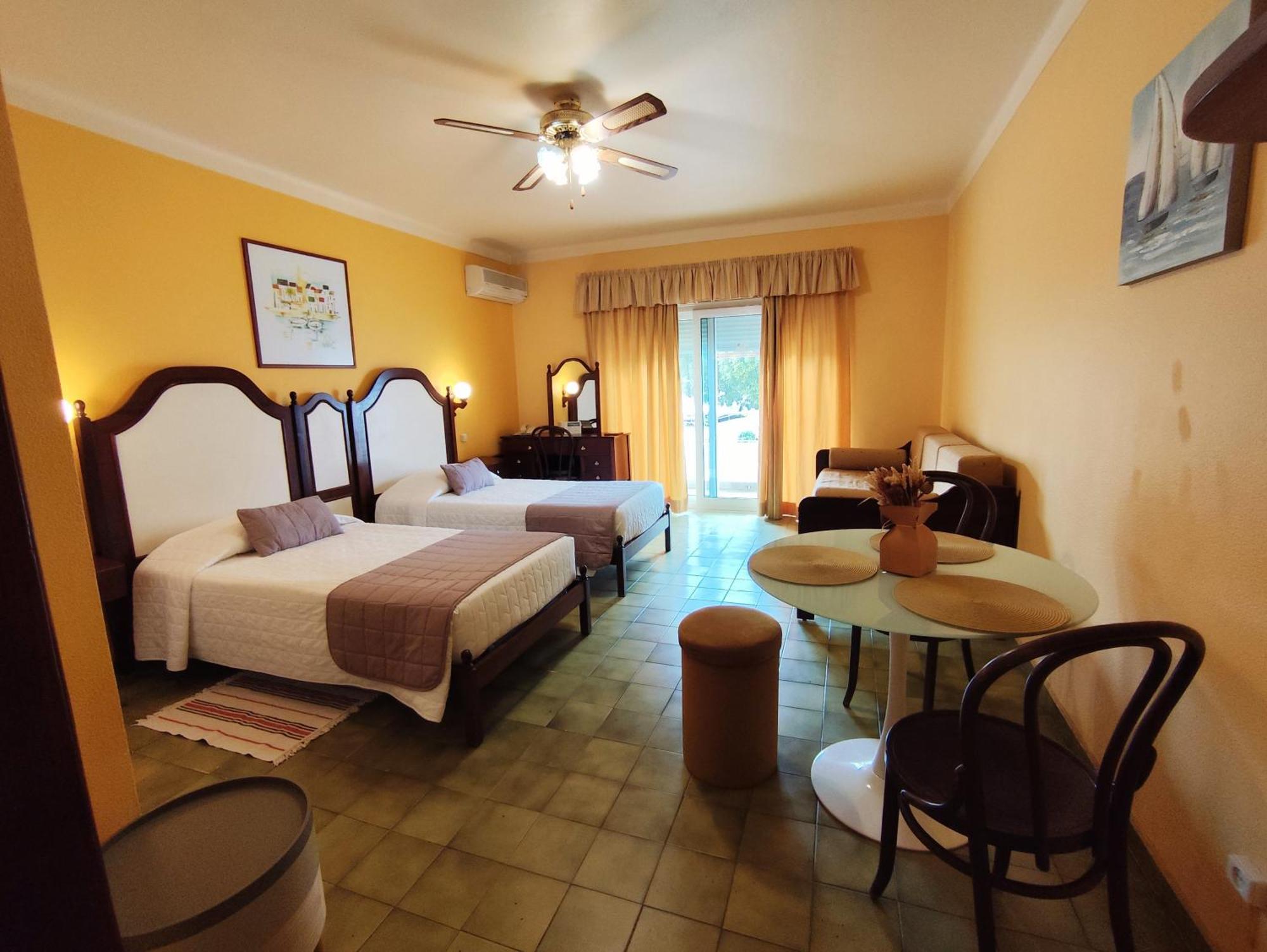Apartamentos Turisticos Praia Grande Феррагуду Екстер'єр фото